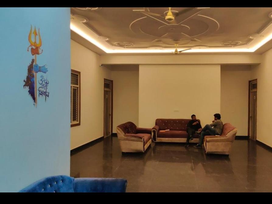 Hotel Kcr Агра Екстериор снимка