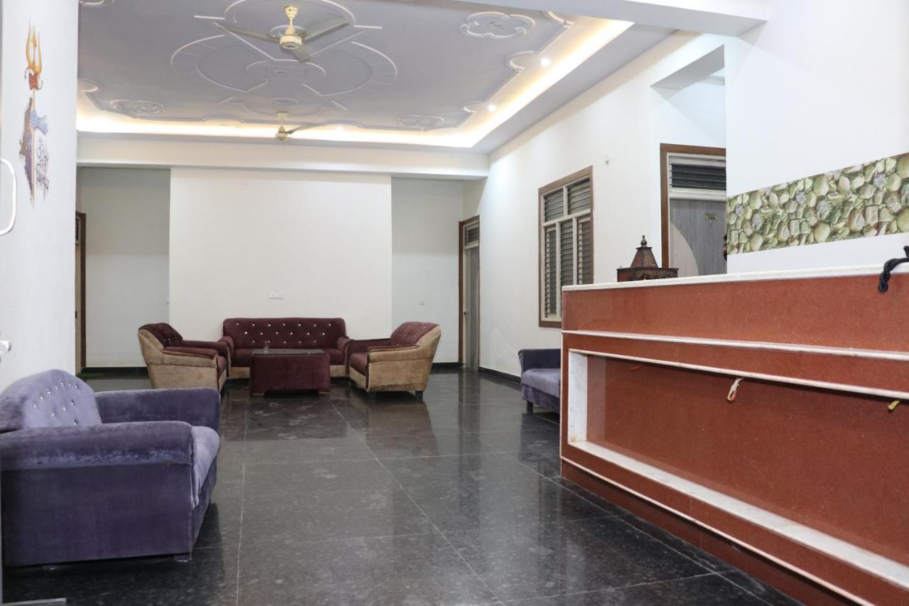 Hotel Kcr Агра Екстериор снимка
